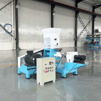 آلة بثق طعام الحيوانات الأليفة Pure Meat 18kw لصنع اللحم المقدد، آلة صنع مكافآت الكلاب من اللحم الحقيقي، 500 كجم/ساعة