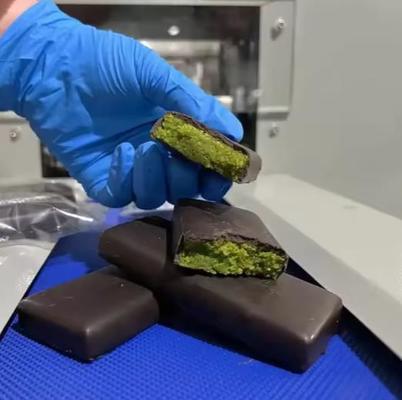 توالت الحلوى شريط الأرز / الشوكولاته بار ماكينة مع تشكيل والقطع